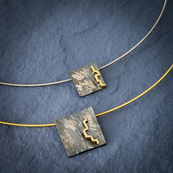 Necklace in silver and gold, large square, Pissarra collection · Nerea Aixàs