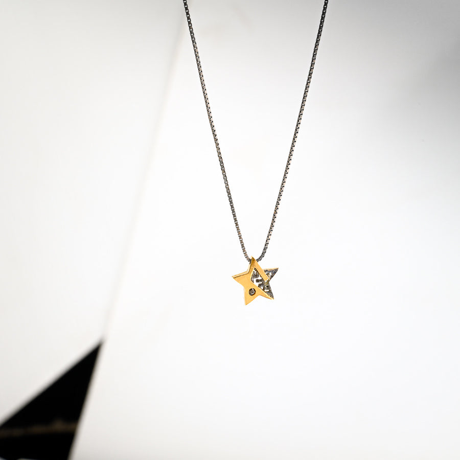 Small golden star necklace