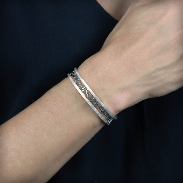 Pulsera rígida de plata, colección Xarxa · Nerea Aixàs