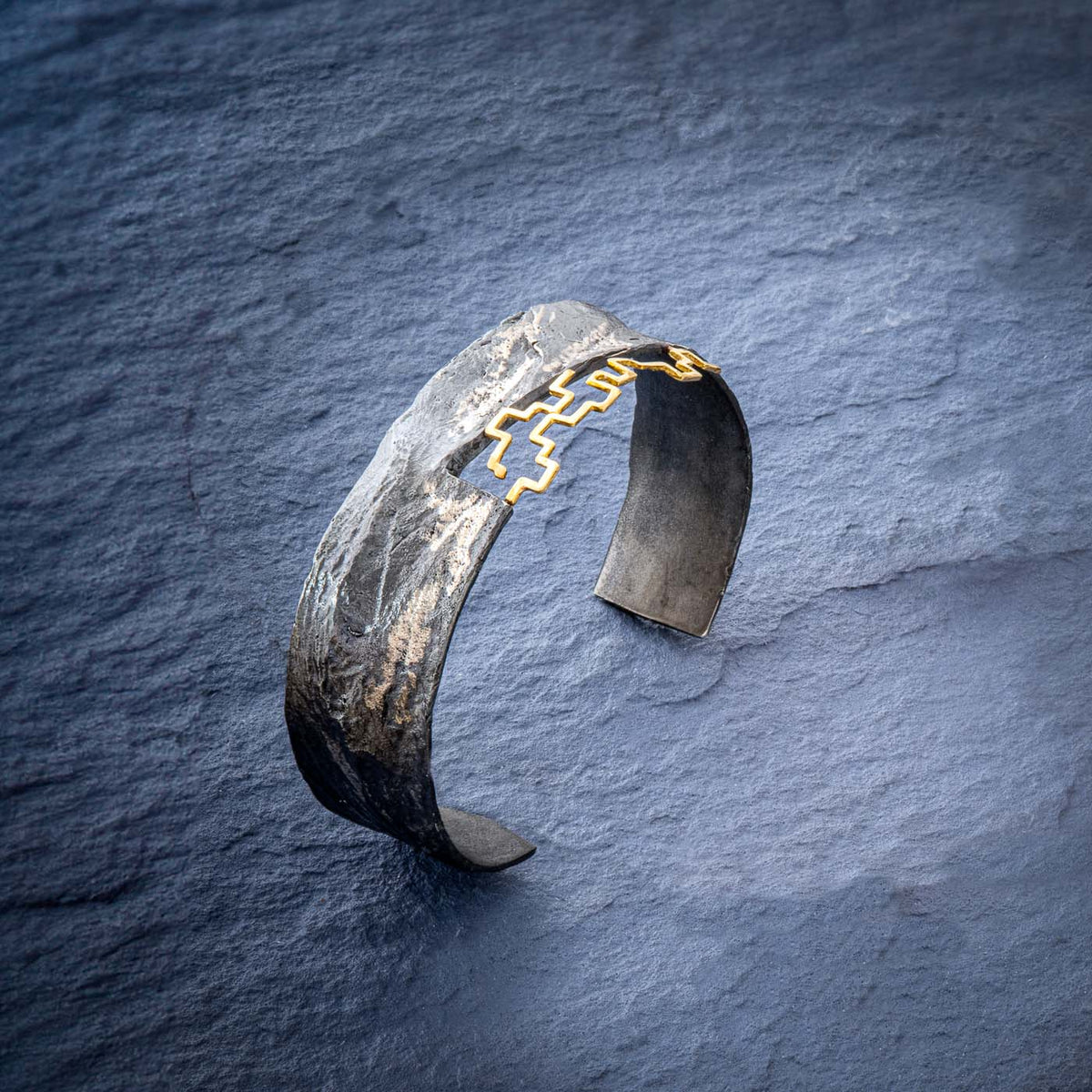 Pulsera de plata y oro, colección Pissarra · Nerea Aixàs