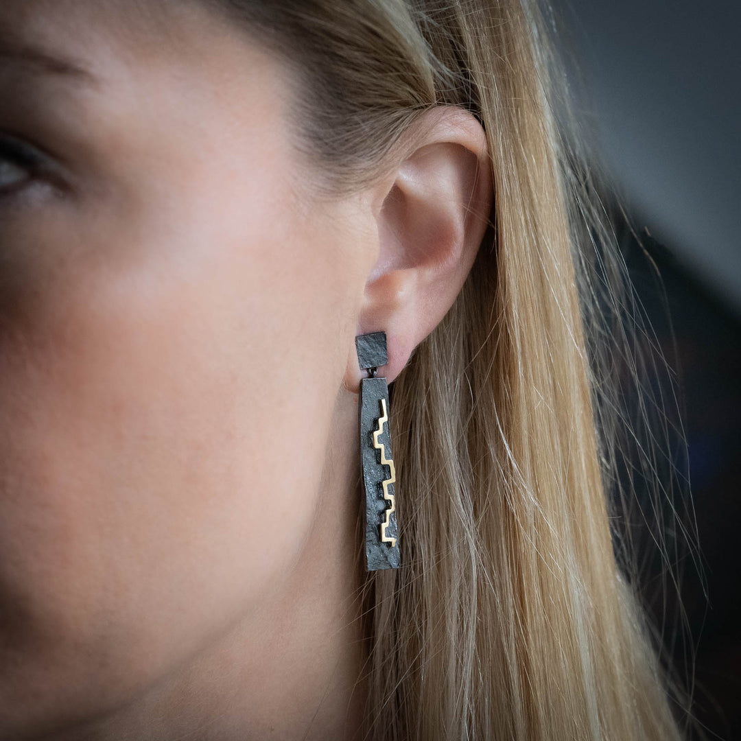Earrings in silver and gold, large, Pissarra collection · Nerea Aixàs
