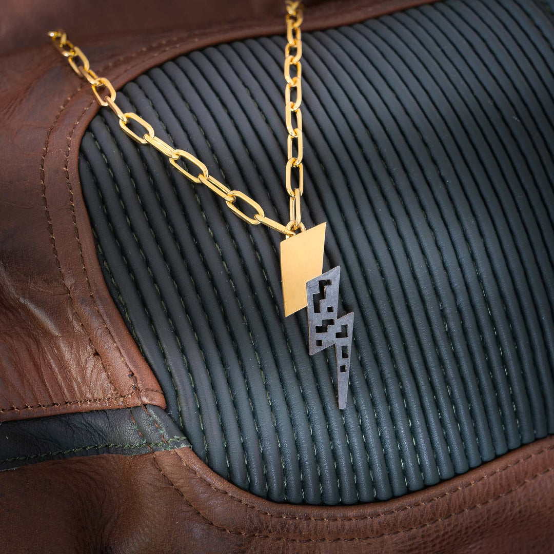 Necklace in gold-plated silver, large, Llamp collection · Nerea Aixàs