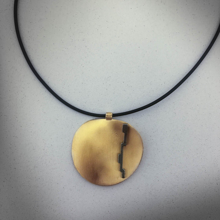 Gold simple necklace Poma