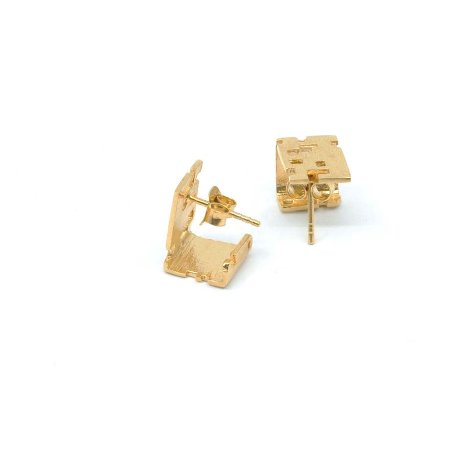Pendientes botón cubo de plata y oro, colección Cub · Nerea Aixàs