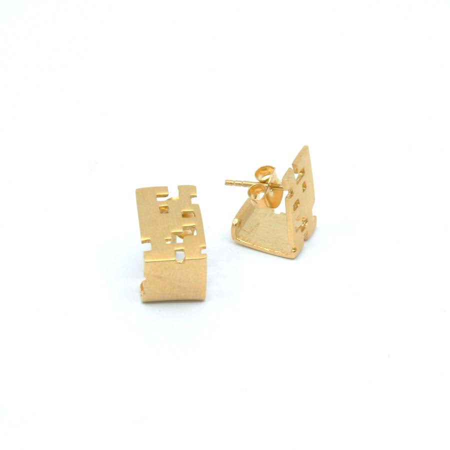 Pendientes botón cubo de plata y oro, colección Cub · Nerea Aixàs