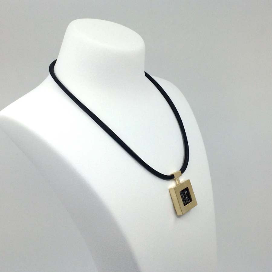 Necklace in gold-plated silver large pendant, Xarxa collection · Nerea Aixàs