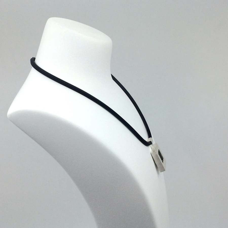 Necklace in silver large pendant, Xarxa collection · Nerea Aixàs