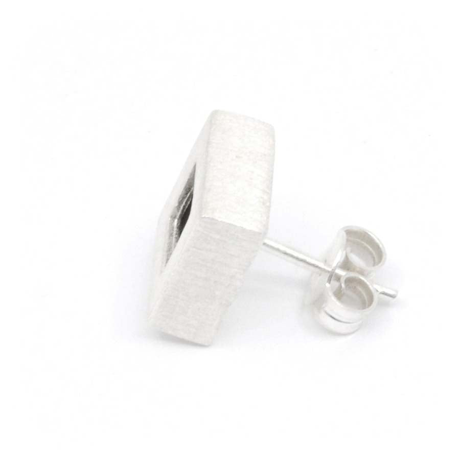 Stud earrings in silver, Xarxa collection · Nerea Aixàs