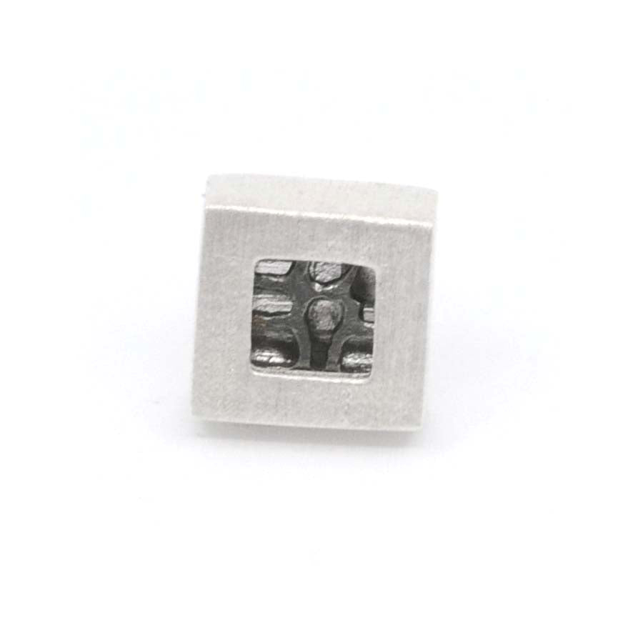 Stud earrings in silver, Xarxa collection · Nerea Aixàs
