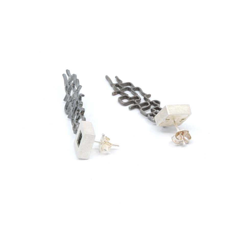 Pendientes largos de plata, colección Xarxa · Nerea Aixàs
