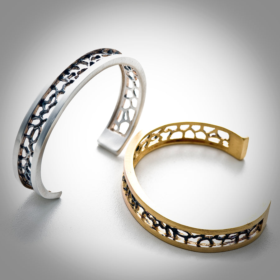 Golden metal bracelet xarxa