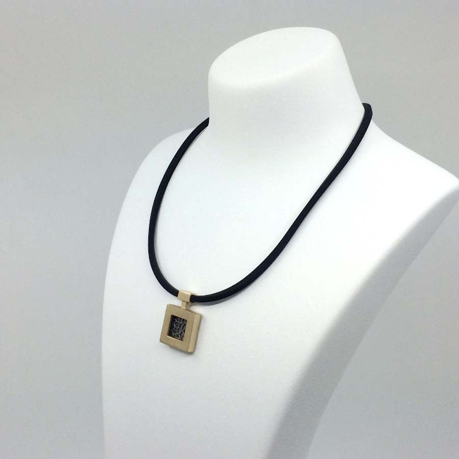 Necklace in gold-plated silver, Xarxa collection · Nerea Aixàs
