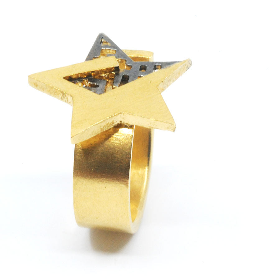 Anell estrella de plata daurada, col·lecció Estrella · Nerea Aixàs