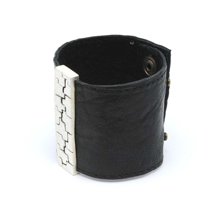 Pulsera de cuero y plata, colección Textura · Nerea Aixàs